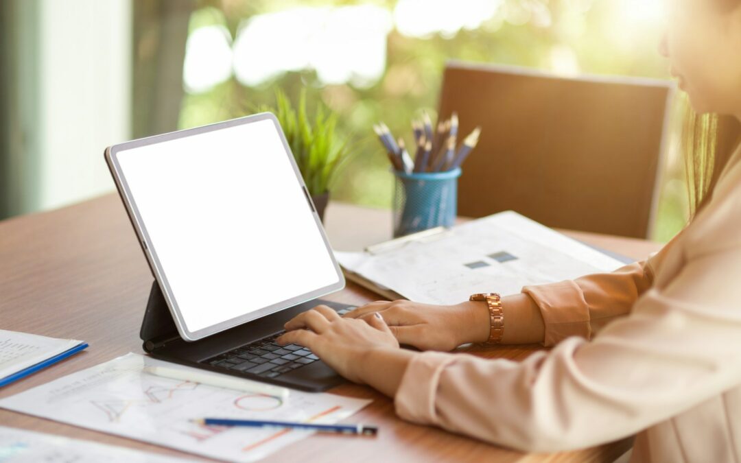 How to Excel as a Contract Administrator: Tips for Career Growth